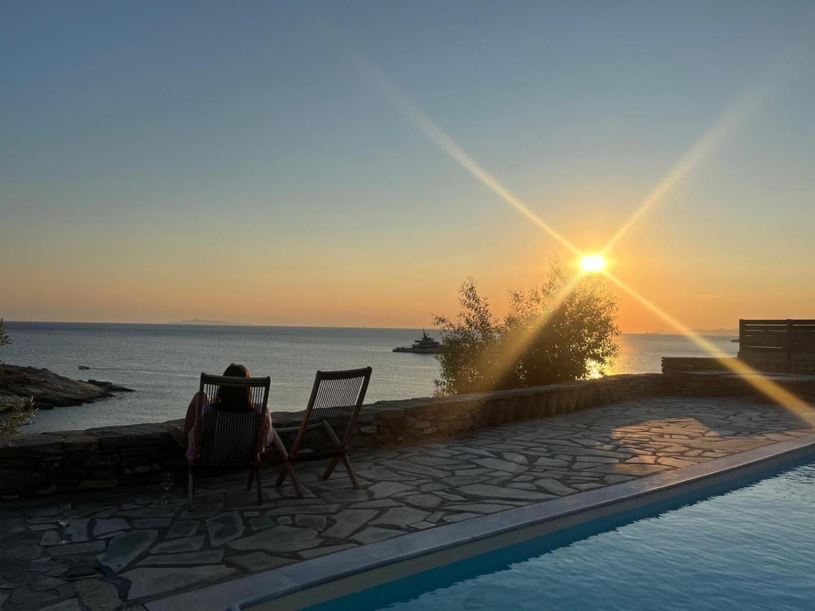 Sunset Villa With Swimming Pool At Tzia Ligia (Kea) Exterior foto